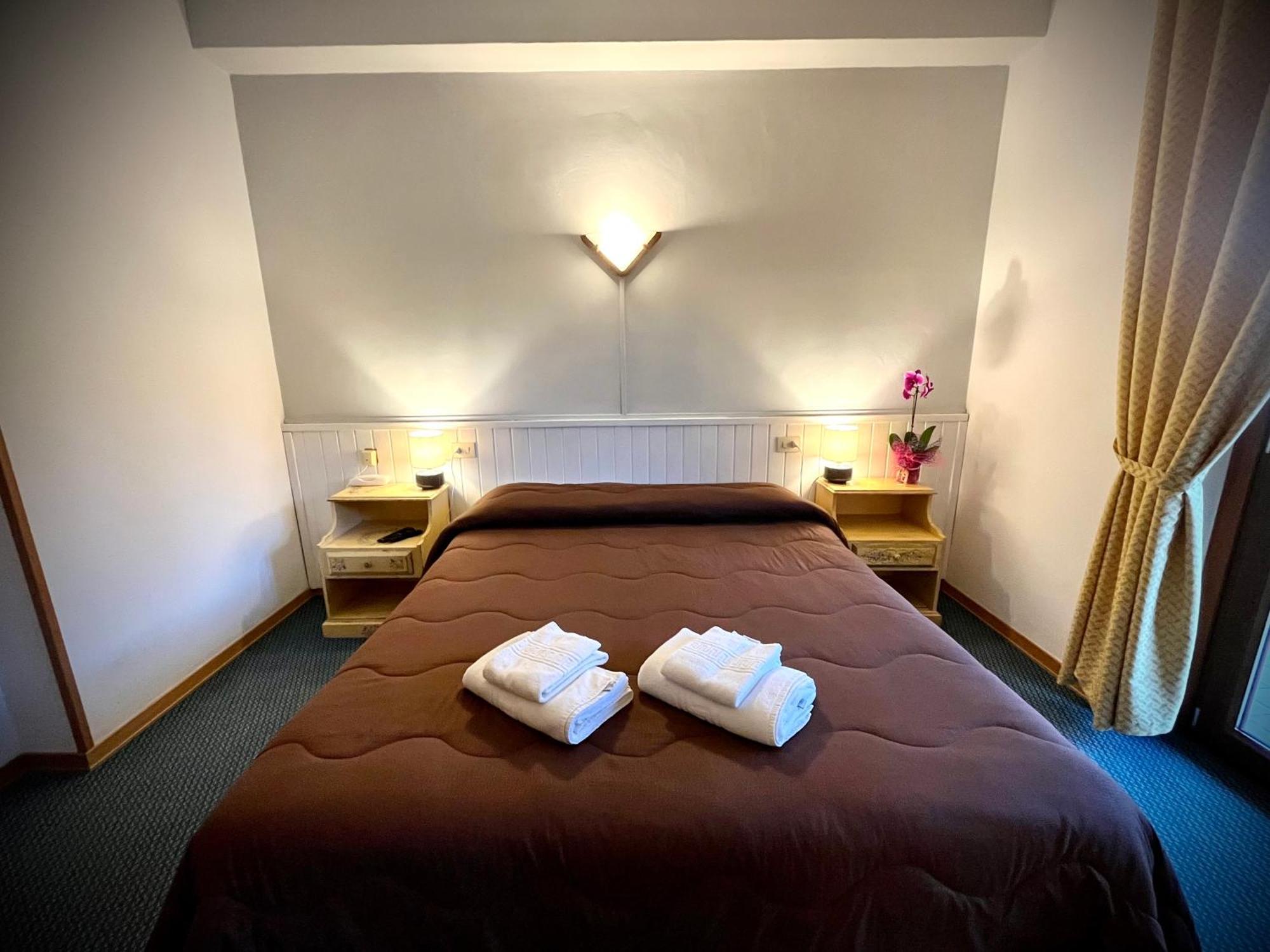 Hotel Pinguino Pescasseroli Oda fotoğraf